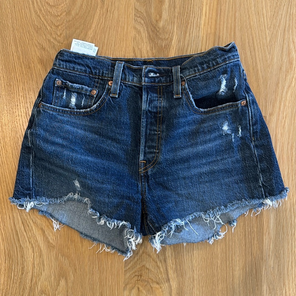 Levi’s Premium original fit high rise 501 shorts